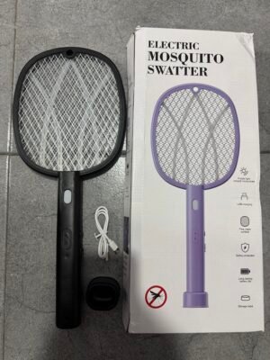 raqueta mata moscas con linterna